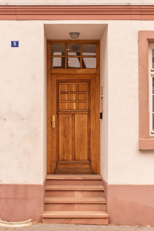 Апартаменти Designer Unterkunft In 15. Jahrhundert Altbau 75 M² Fuer Max. 4 Personen Eltville am Rhein Екстер'єр фото