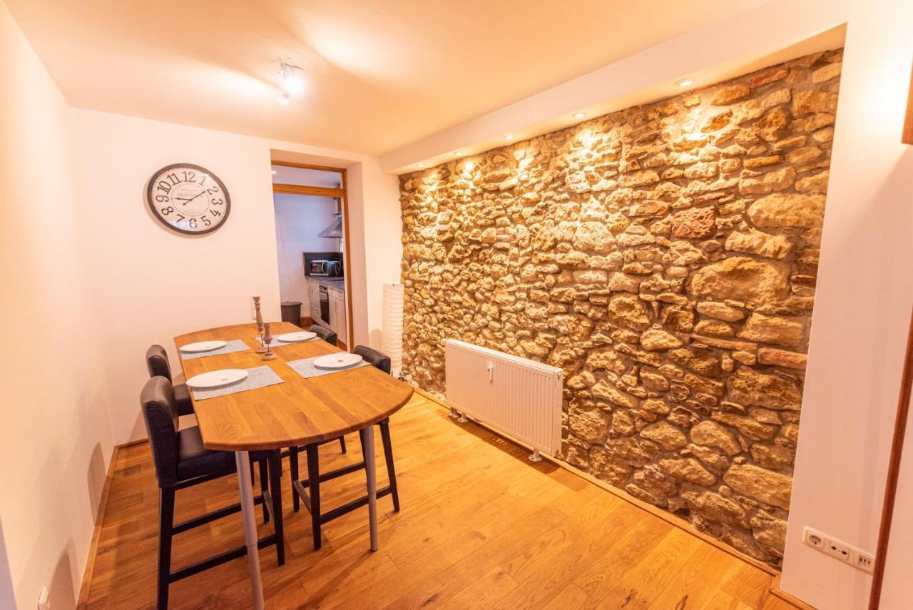 Апартаменти Designer Unterkunft In 15. Jahrhundert Altbau 75 M² Fuer Max. 4 Personen Eltville am Rhein Екстер'єр фото